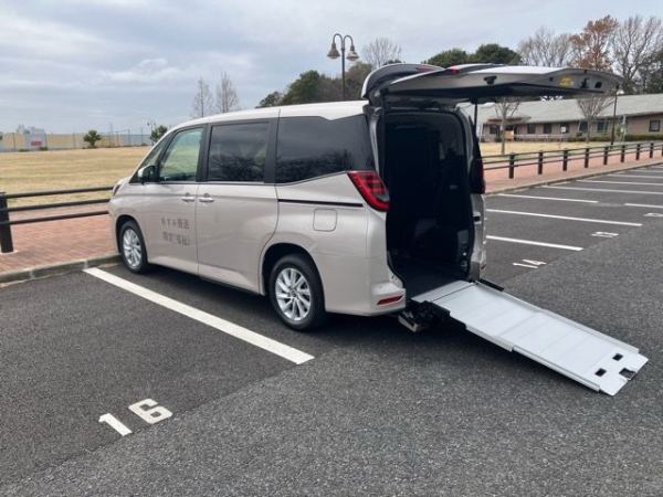 あすみ搬送の車両