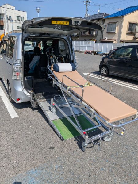 ケアタクシーハートラインの車両